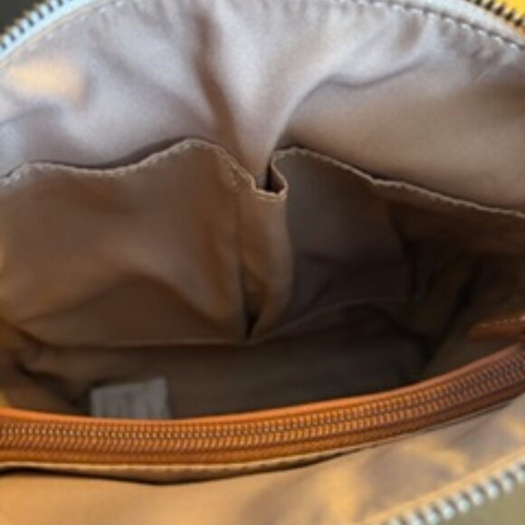 NWT The Sak Women's Lucia Leather Crossbody Bag in Stone - Picture 10 of 10